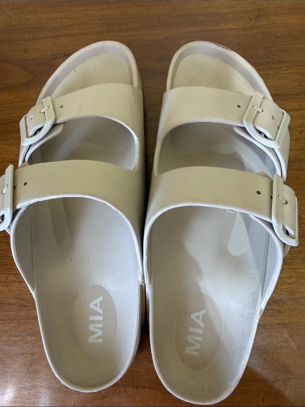 MIA Women’s Off-White Double Buckle Slide Sandals